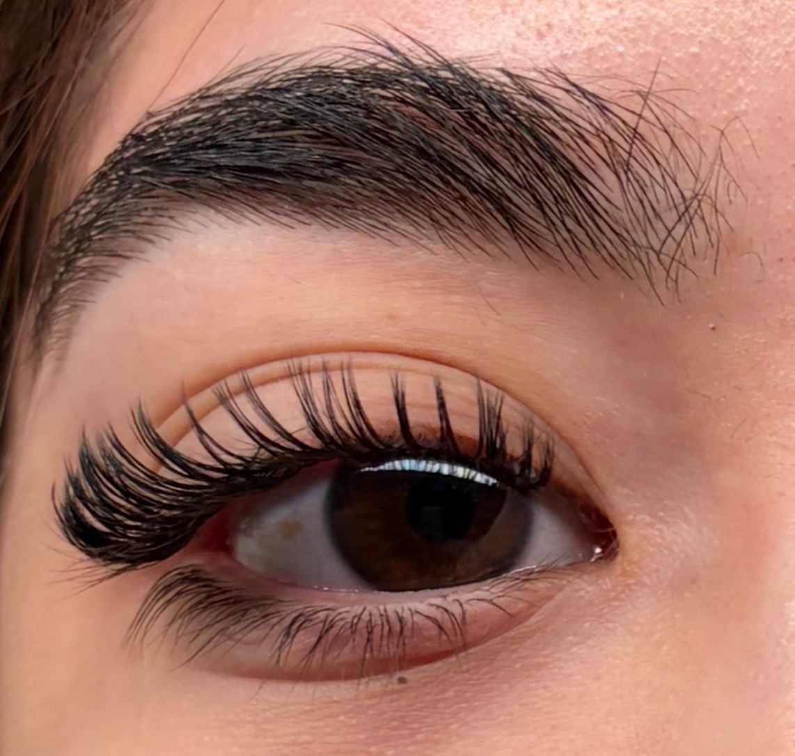 Lash extension gallery image